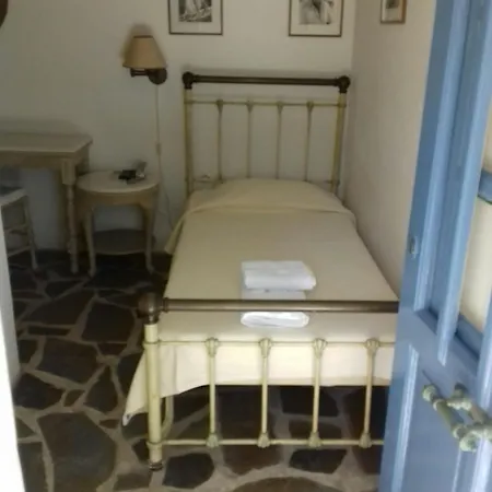Apartahotel Studios&suites Rania 3*