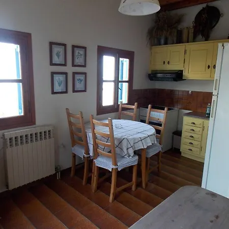 Studios&suites Rania 3*