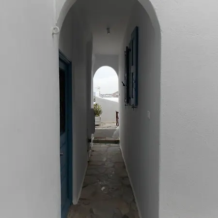 Studios&suites Rania 3*