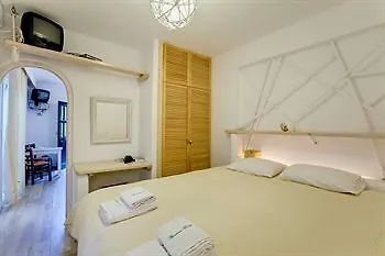 Studios&suites Rania Apartahotel