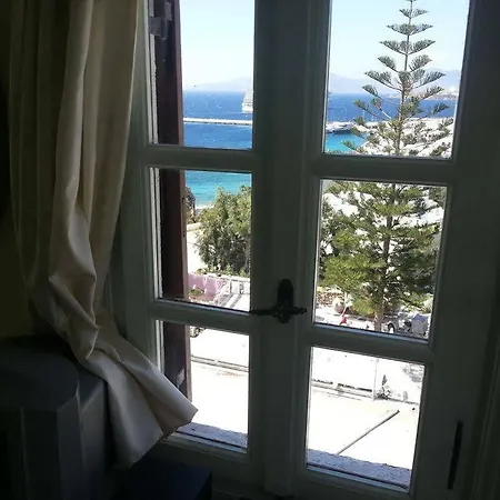 Studios&suites Rania Apartahotel 3*